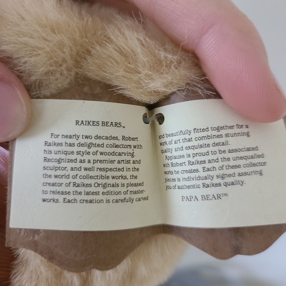 Vintage Autographed Robert Raikes Papa Bear Wooden Plush. - Picture 5 of 10